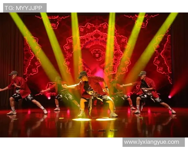 全国街舞大赛点评南京飞盘队技术表现引发热议与关注