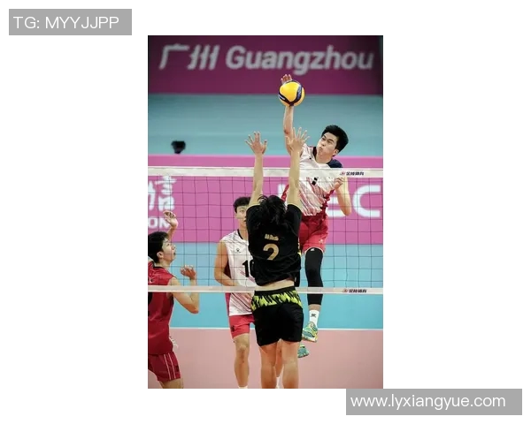 重庆排球队在杯赛中的速度表现分析与战术探讨