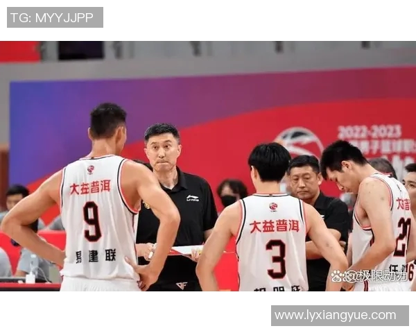 广东宏远与浙江广夏激战正酣谁能在CBA赛场上笑到最后