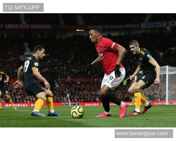 狼队与曼联在线直播对决精彩纷呈球迷热情高涨不容错过